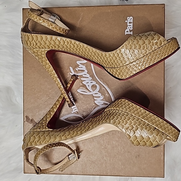 Python Heels - Picture 2 of 5